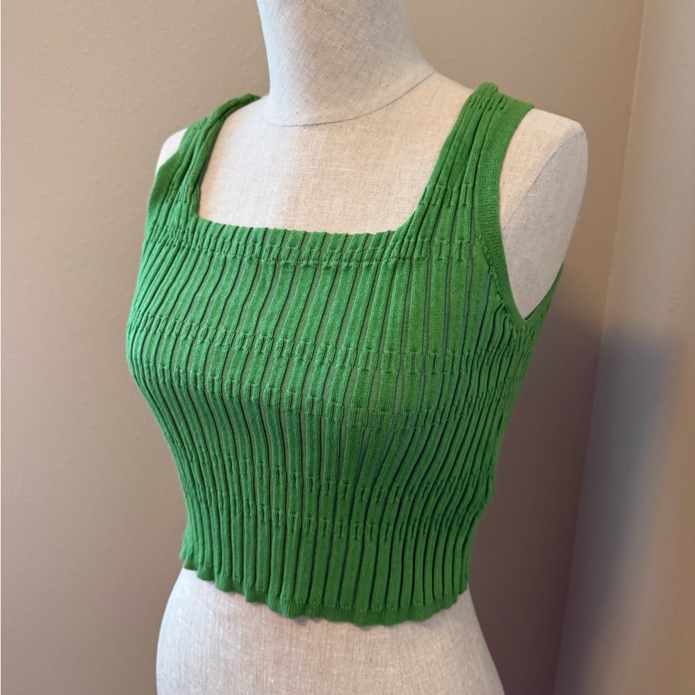 Chic Green Ribbed Tank Top